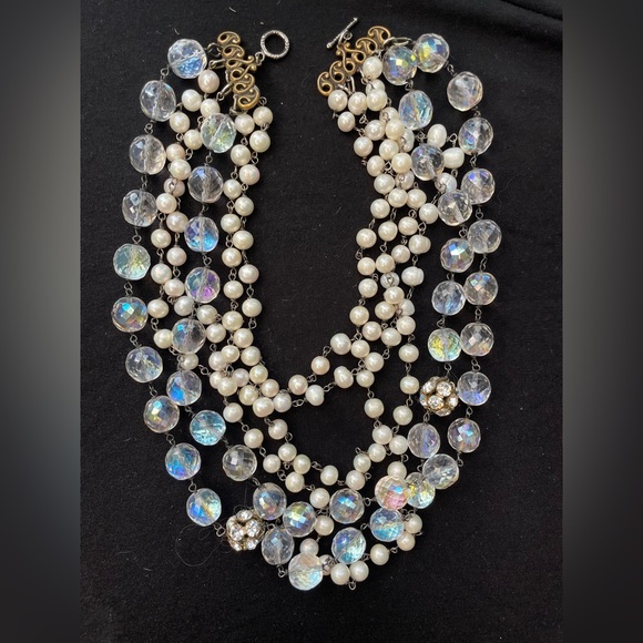 Gorgeous cluster necklace by Twigs - Picture 4 of 4